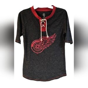 NHL Detroit Red Wings Women's M 8-10 Fitted Fashion V Neck T-Shirt Top Lace Up‍